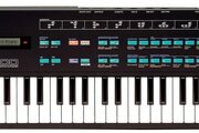 Synthétiseur Yamaha DX100