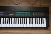 Synthétiseur Yamaha DX9